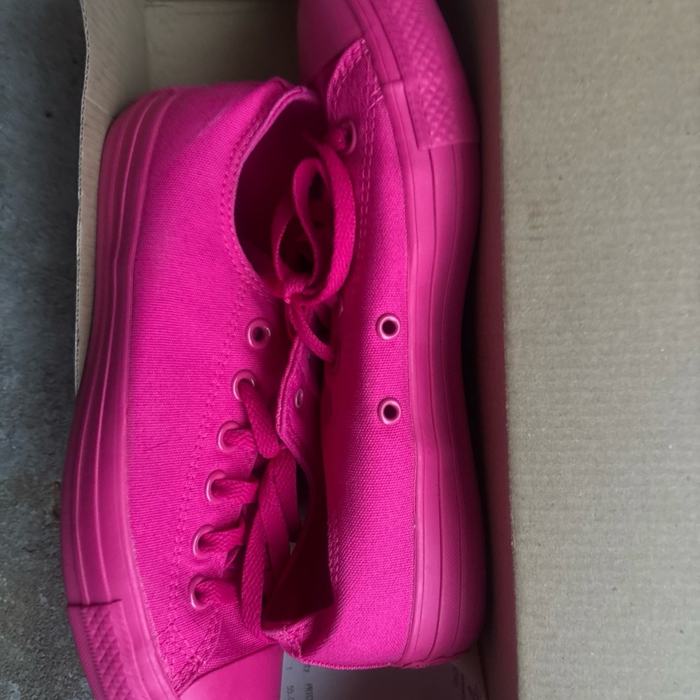 Chucks